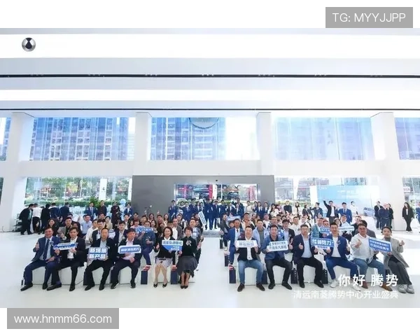 打造卓越领导力：从优秀企业家成长之路看成功秘诀与创新实践